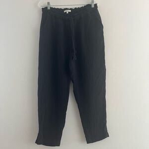 Madewell Woman Pants Small 100% cotton navy black pockets front and back